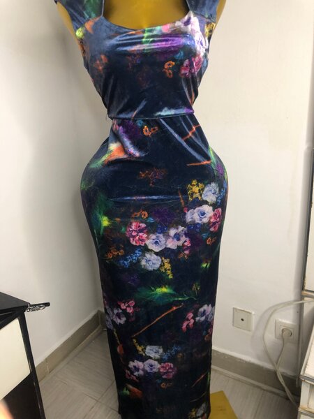 Robes élégantes et colorées