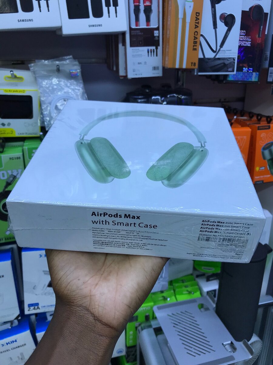 AirPods max