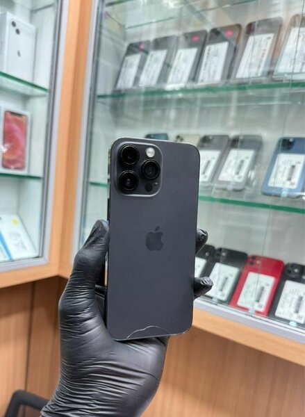 14 Pro Max 256Go écrans changé