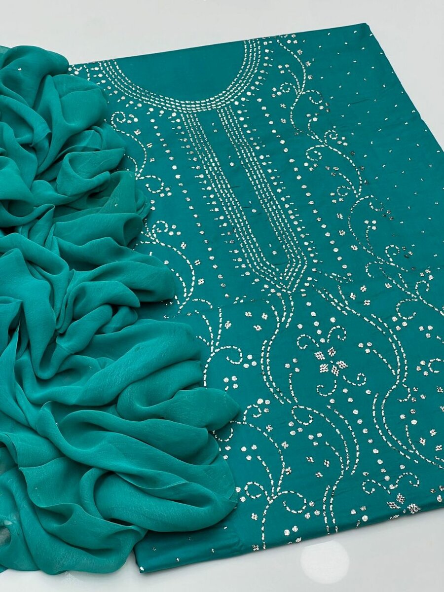 Gtm lawn Mukesh work 3 pc,