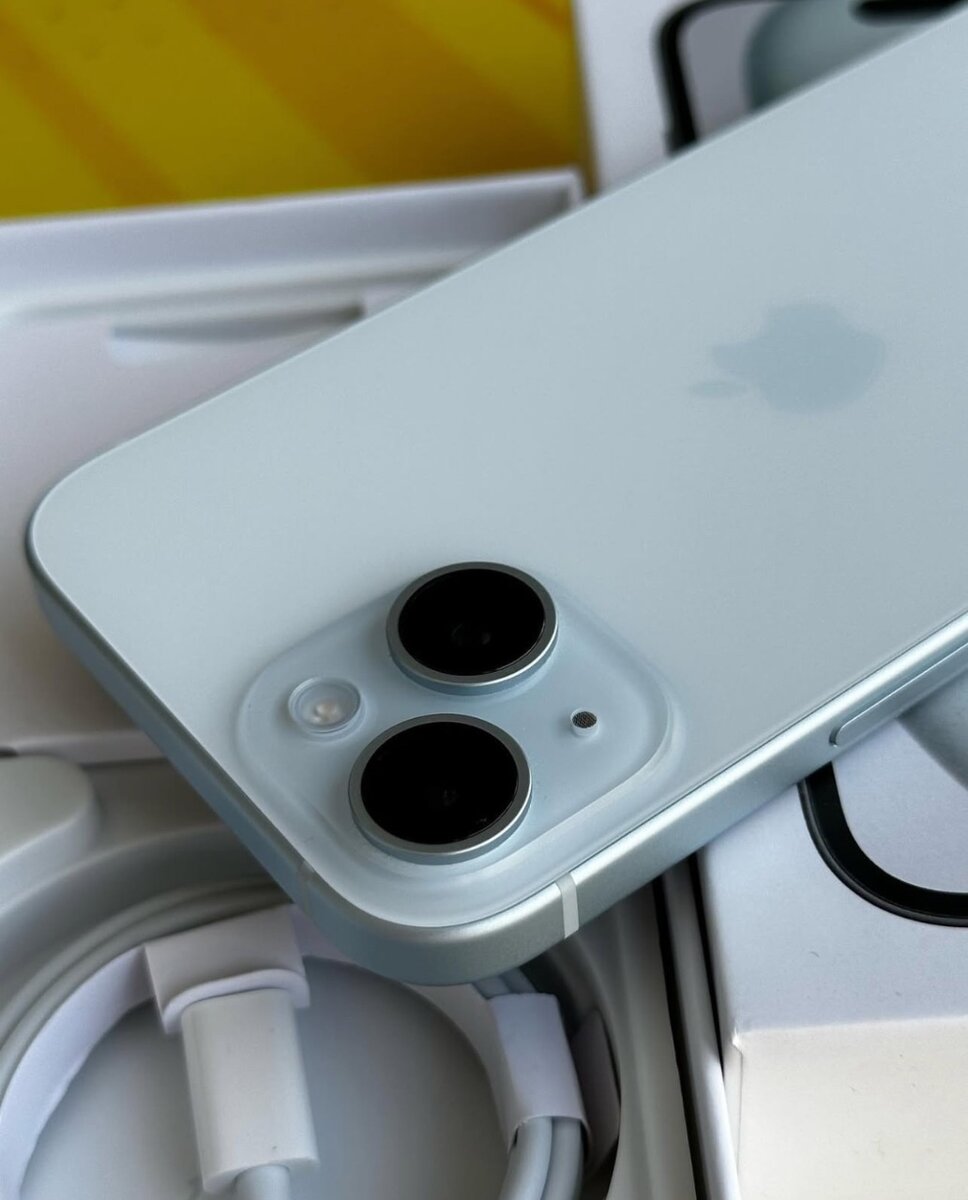 iPhone 13 eSIM unlock 128gig