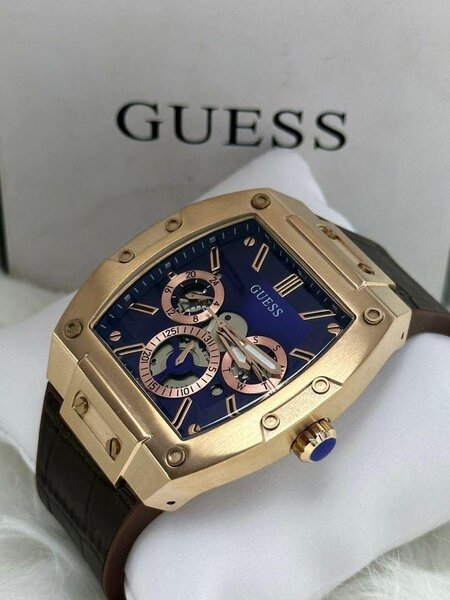 MONTRE LUXE HOMME  GUESS ORIGINALE