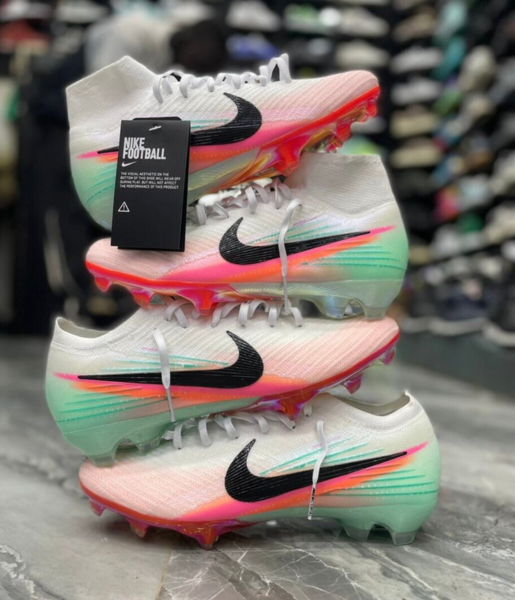 Chaussures de Football Dynamiques