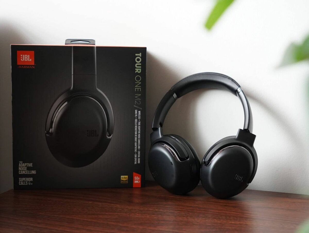 JBL Tour One M2 Casque Sans Fil