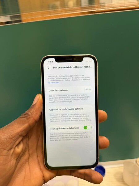 iPhone 12 Simple 64 Go