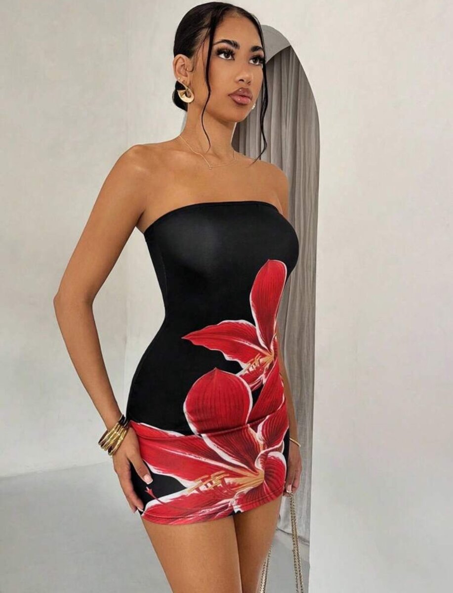 Robe Tube à Fleurs Rouges