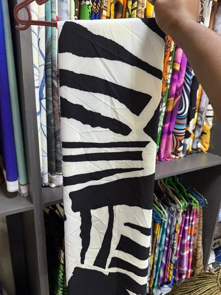 Tissu imprimé abstrait vibrant