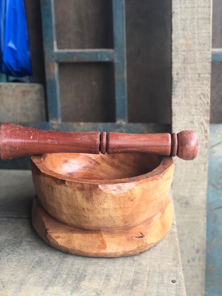 Mortier et Pilon en Bois