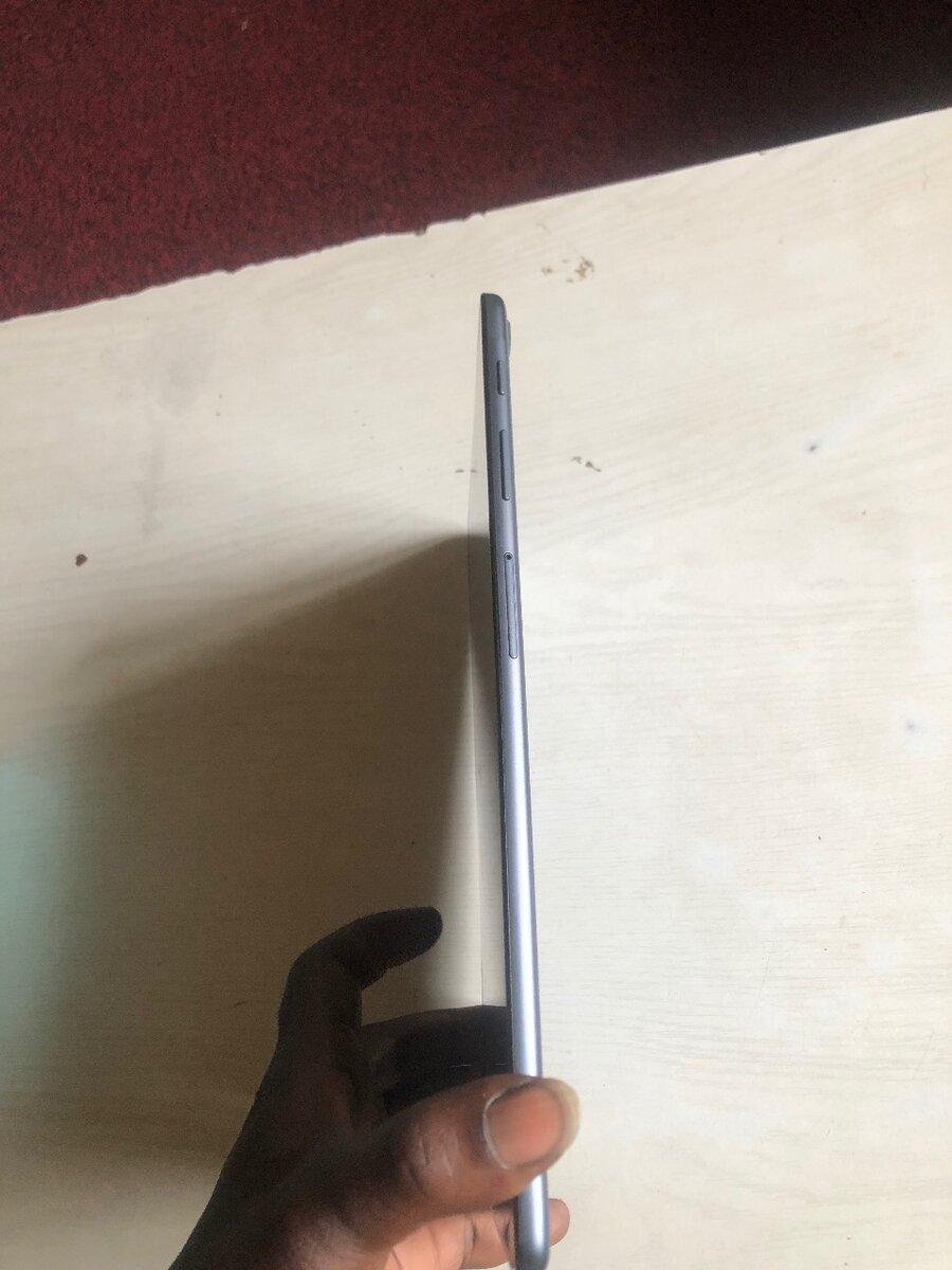 Samsung Galaxy Tab A (UK Used)