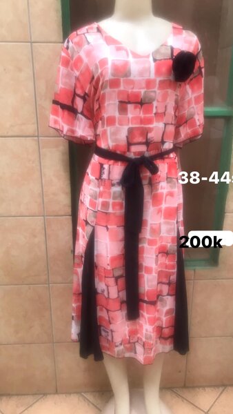 Women's pink dress with black inserts, size 38-44