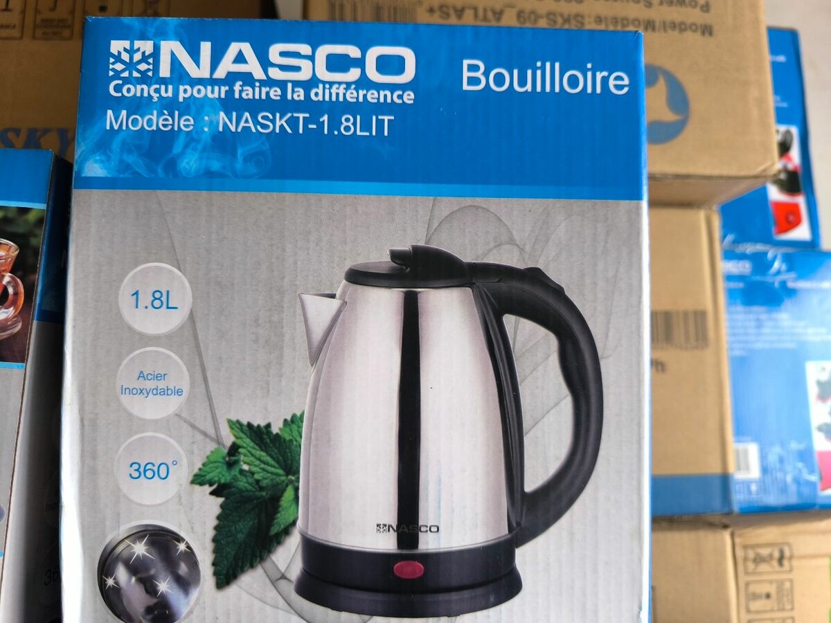 Bouilloire Électrique NASCO 1.8L
