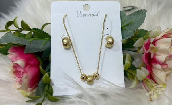 Ensemble bijoux doré élégant
