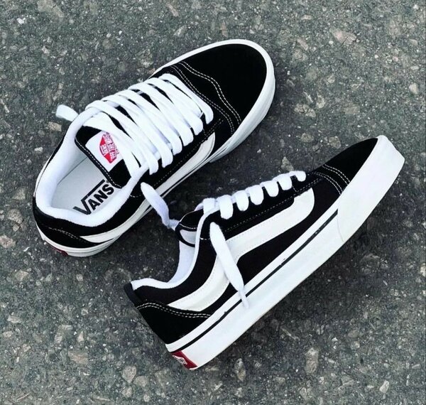 CHUNKY OLD SCHOOL VANS