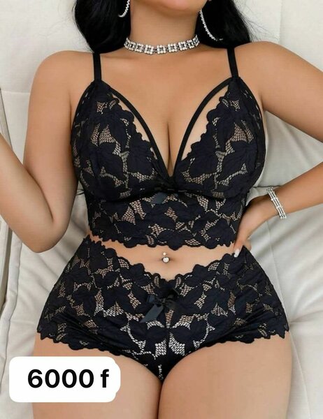 Ensemble lingerie dentelle sexy