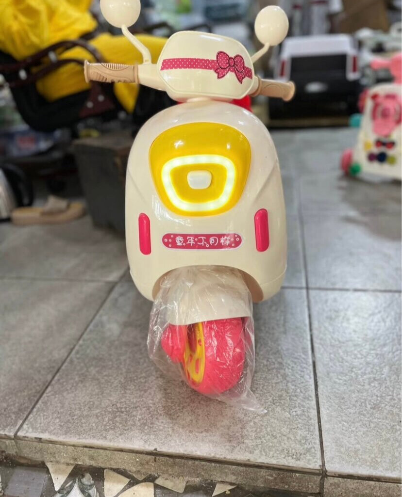 Trottinette électrique enfant