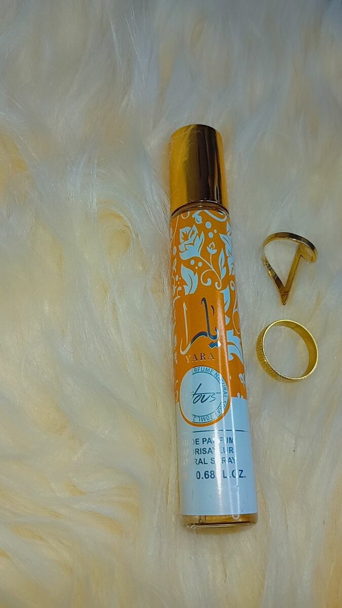 Parfum féminin Amiraat et yara