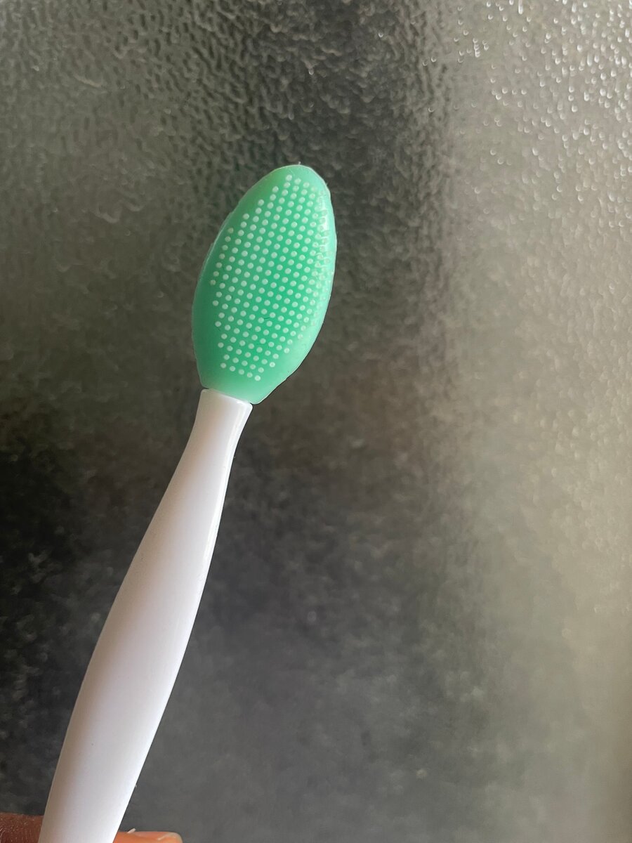 Brosse exfoliante pour lèvre