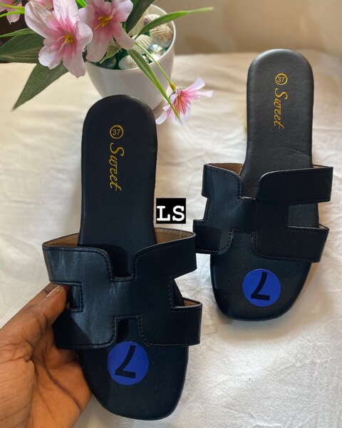 LS Slippers