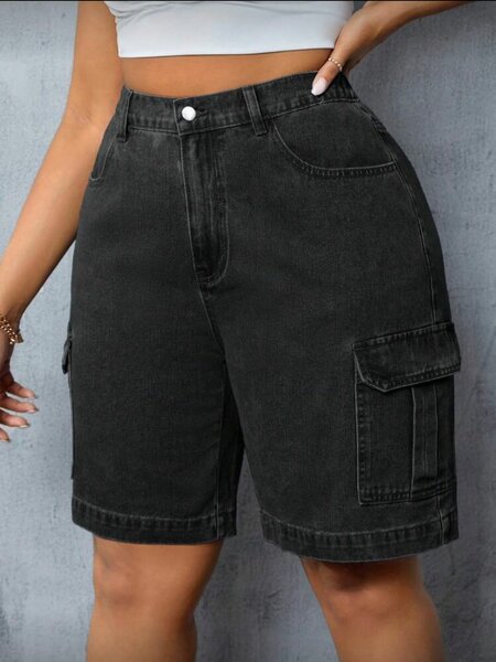 Shorts en jean noir cargo