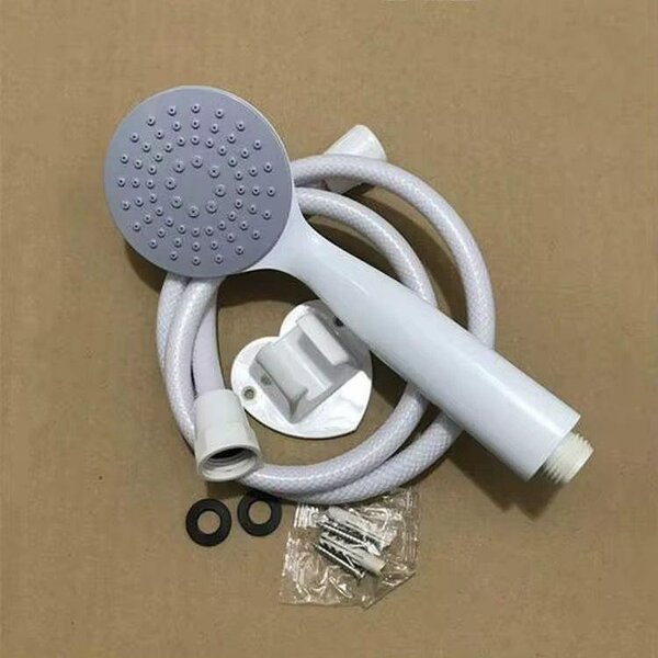 Pommeau de douche avec tuyau