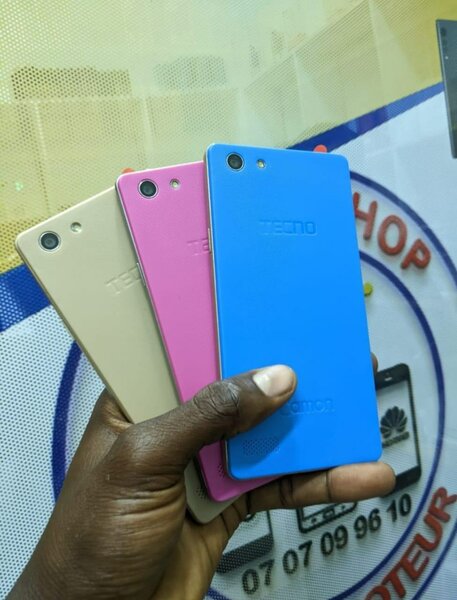PROMO TECNO A33 (QUASI NEUF)