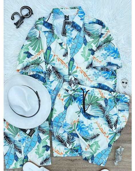 Tenue d'été tropicale