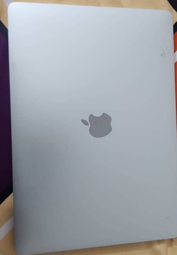 Macbook pro 13 15/2.3 GHZ/16 G