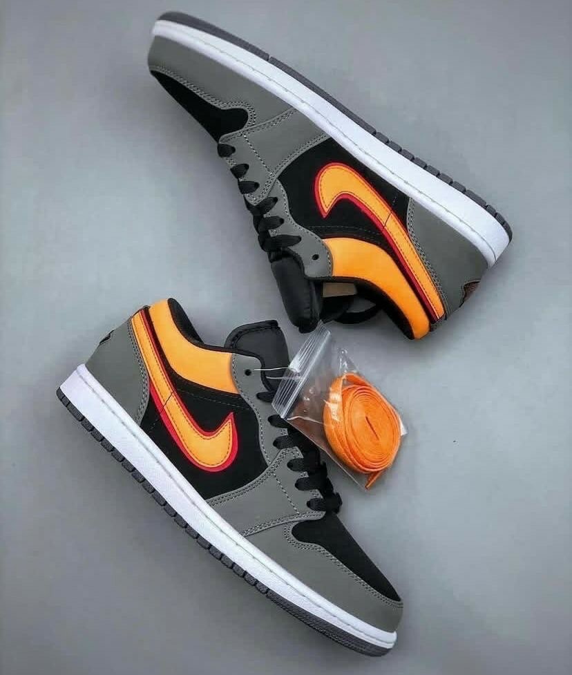 AIR JORDAN 1