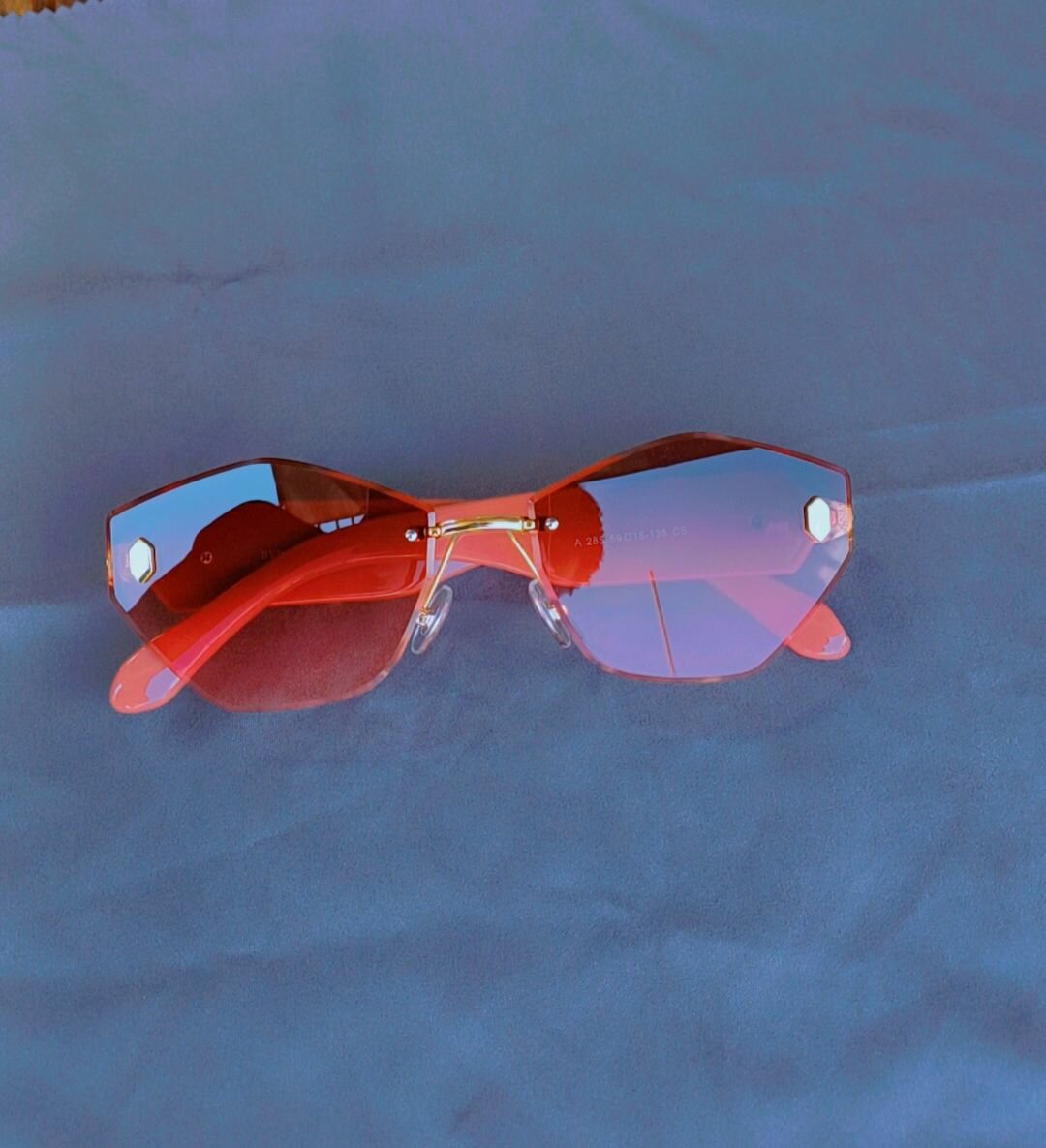 Lunettes de Soleil Élégantes