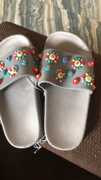 Girls slippers