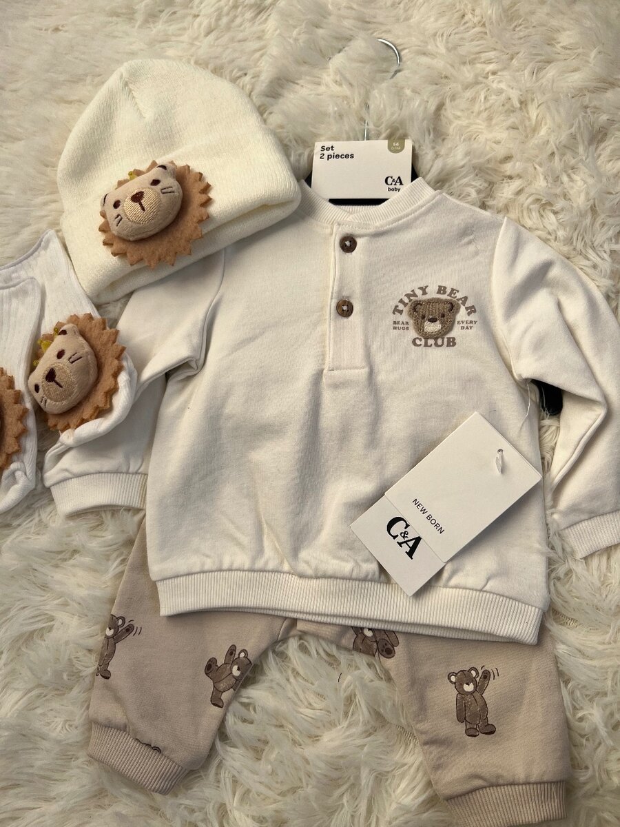 двойка от европейского бренда C&A