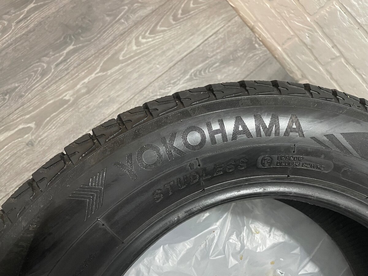 Зимние шины Yokohama 225/65/17
