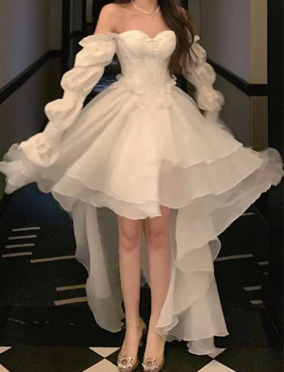 Белое платье