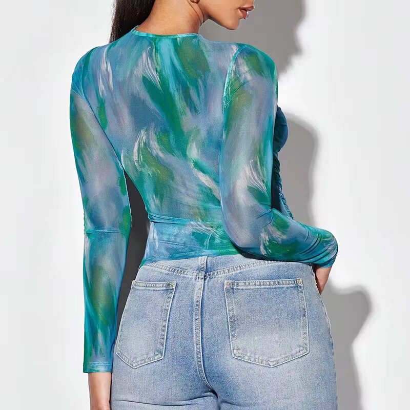 Top à manches longues modernes