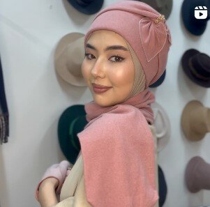 комплект тюрбан-шапка + шарф. Производство Россия.