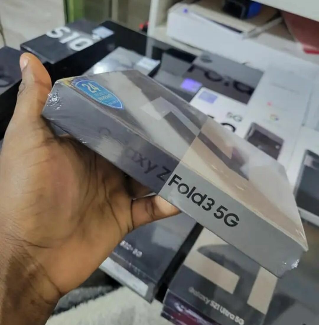 SAMSUNG GALAXY Z FOLD 3 )12GB+256GB SCELLÉ