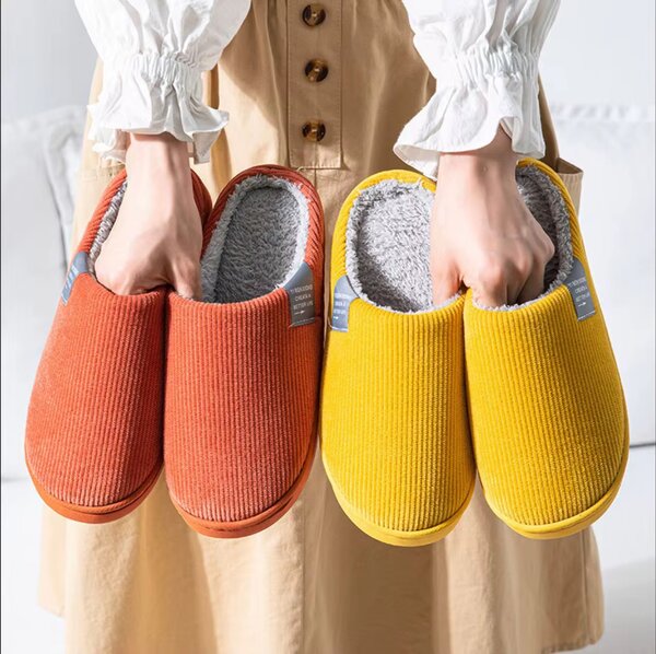Chaussons confortables en velours