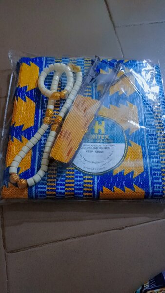 Pagne kenté avec accessoires