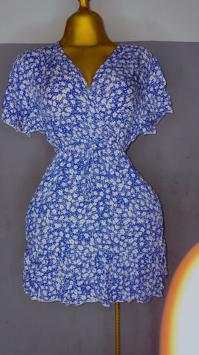 Robe d'été florale( FRIPERIE)