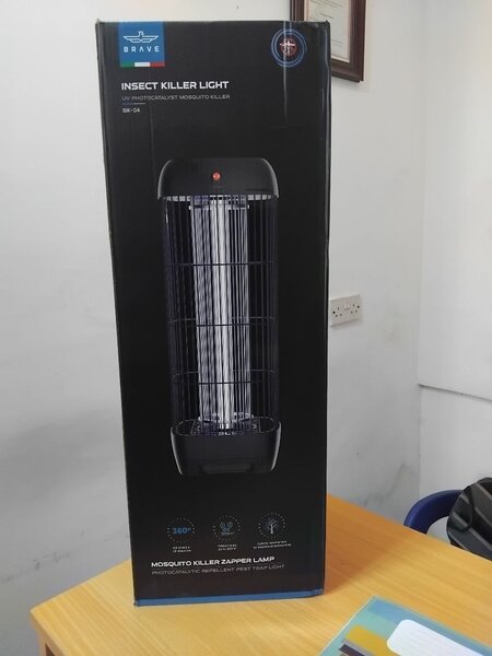 Brave insect killer light