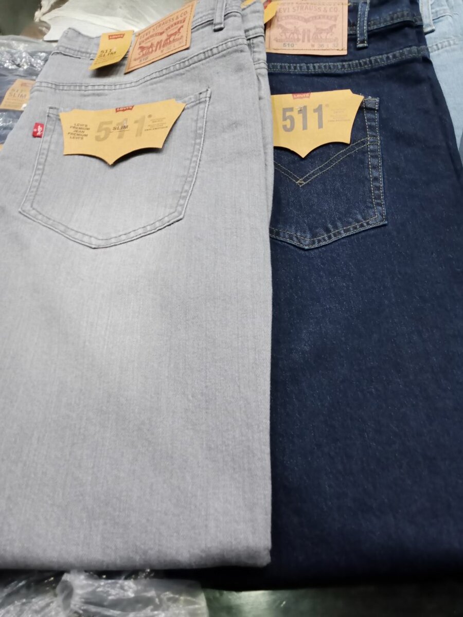 Jeans