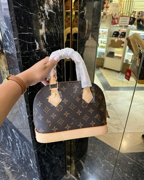 Стильная сумочка