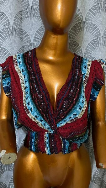 Top court bohème coloré