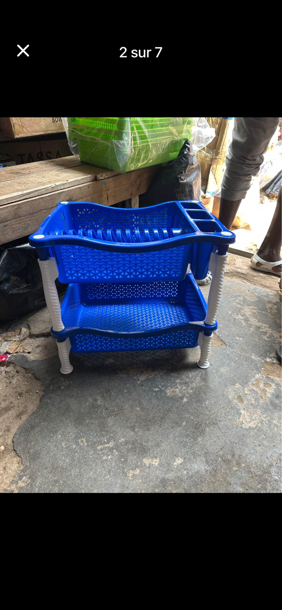 Étagère de rangement bleu