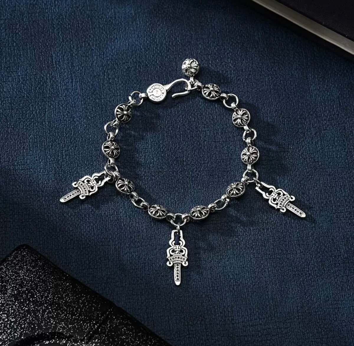 Bracelet en argent pendentif