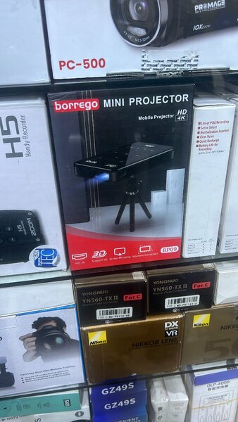 Mini projecteur portable HD 4K