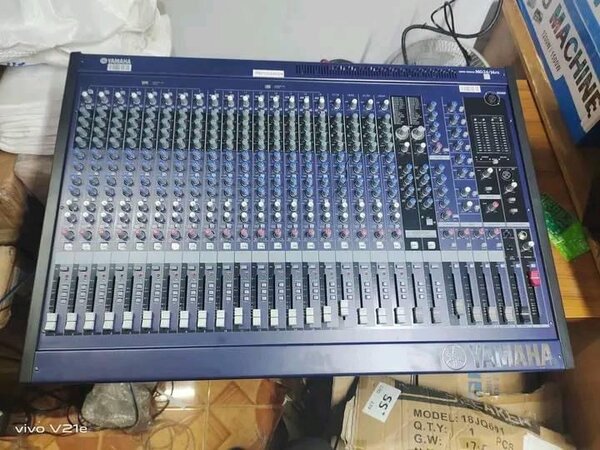 Table de Mixage Audio Yamaha