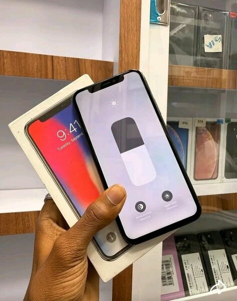 Apple iPhone X - Téléphone reconditionné