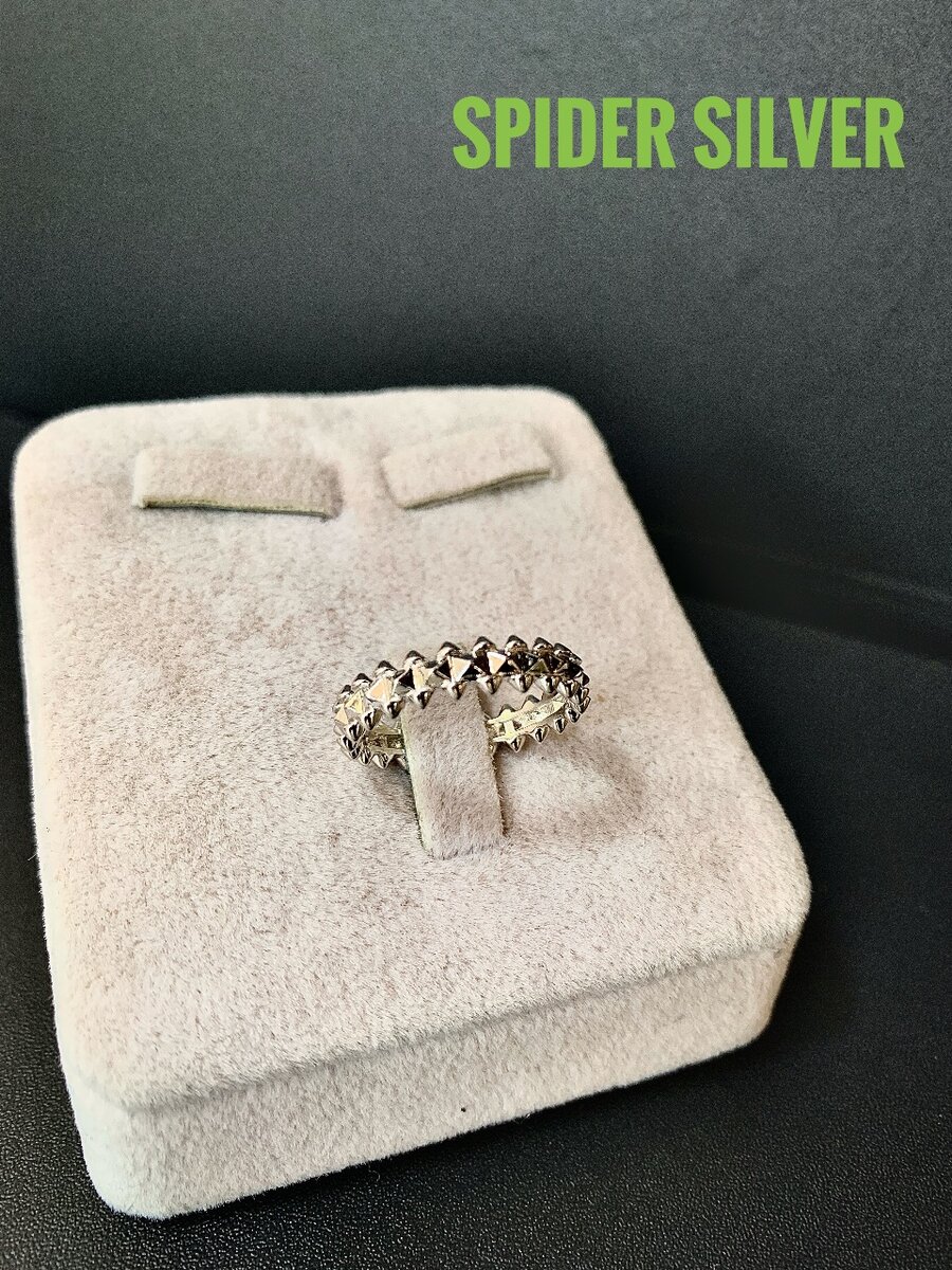 Серебряный комплект Шипы