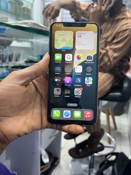 iPhone XS Max Or 64 Go